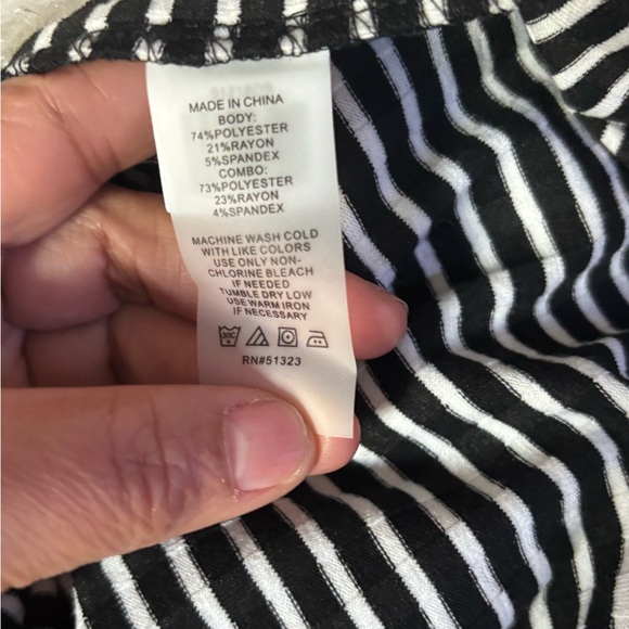 New Vince Camuto Black and White Women’s Strech Midi Pencil Skirt - Picture 9 of 12